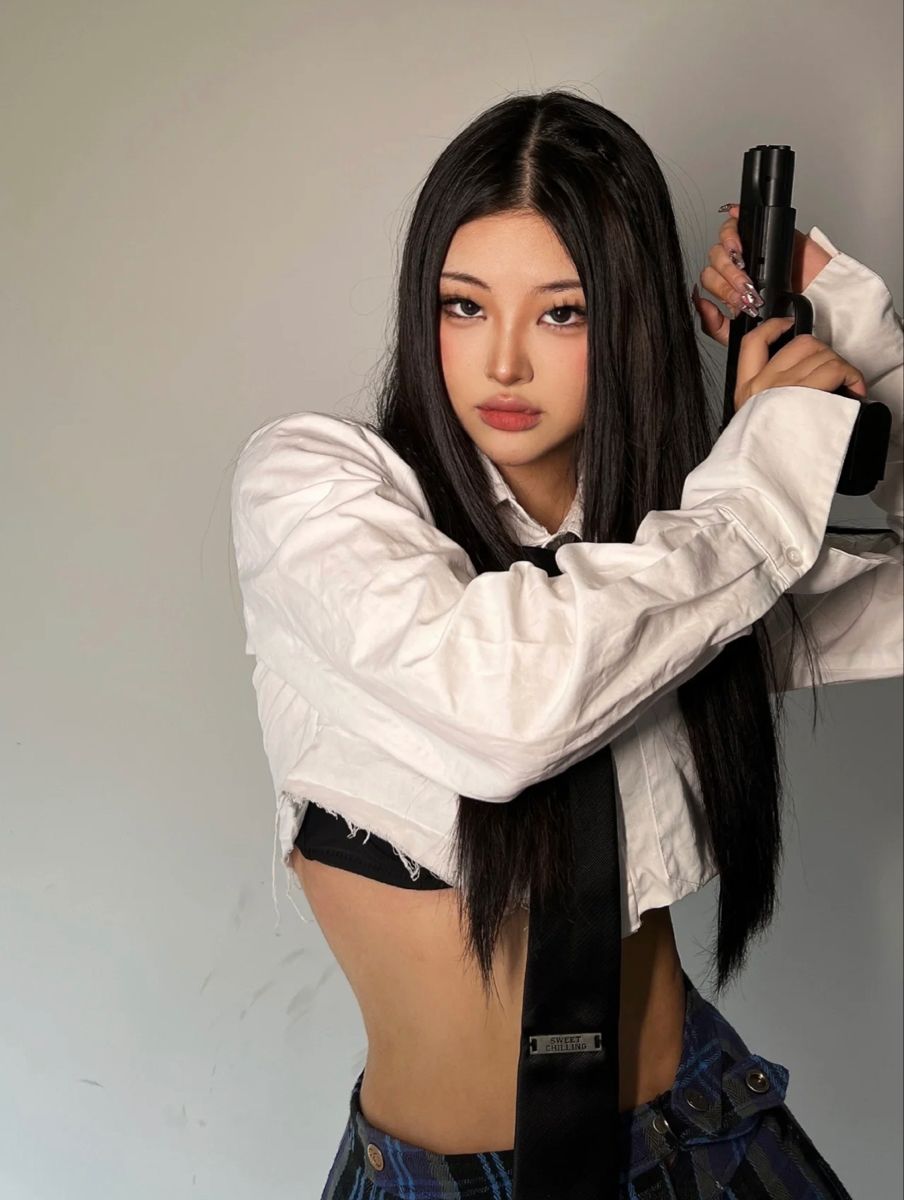 A cozy shot with Sassy girls — straight from Medan